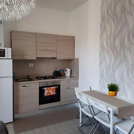 Vicino Ospedale Con Self Check-in Apartment