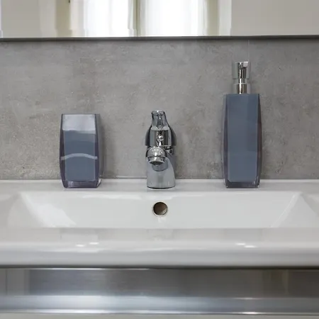 Vicino Ospedale Con Self Check-in *