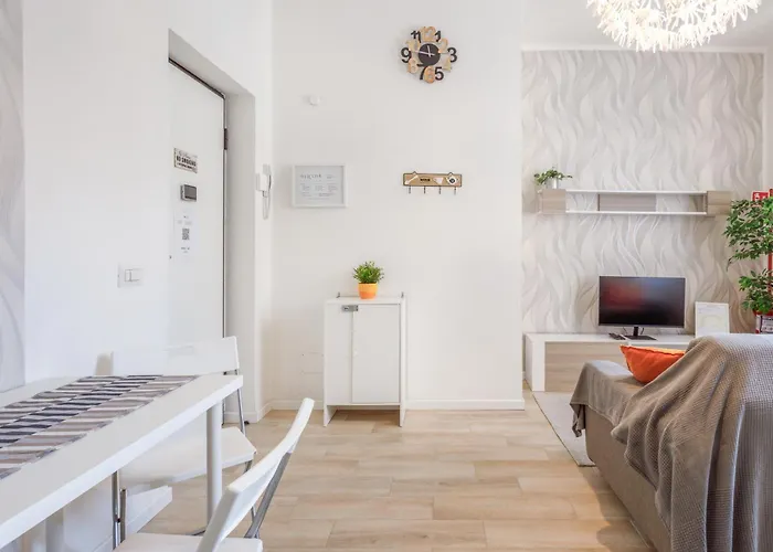 Vicino Ospedale Con Self Check-in Apartment